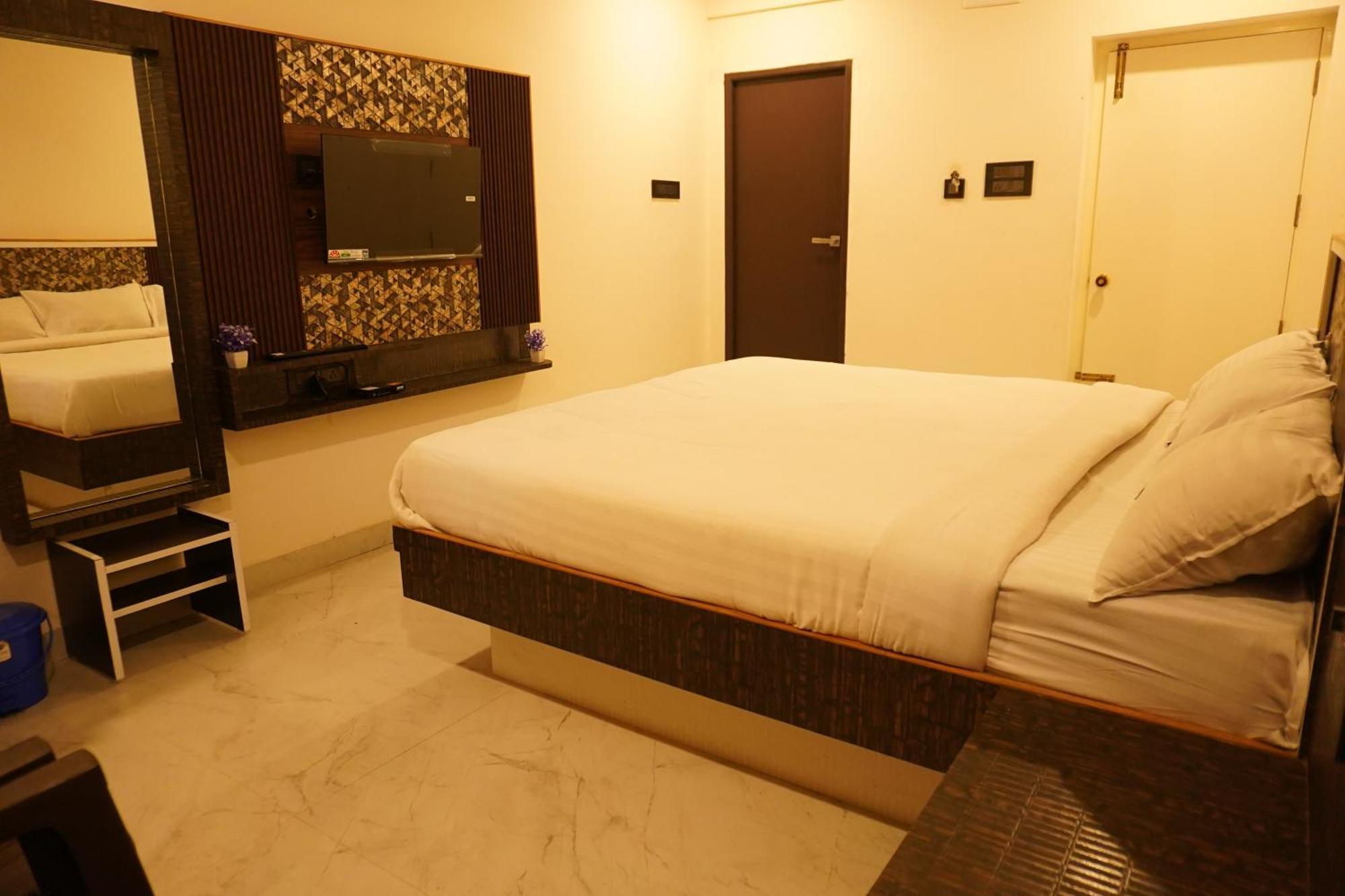 Shree Mantra Homestay Йеркод Экстерьер фото