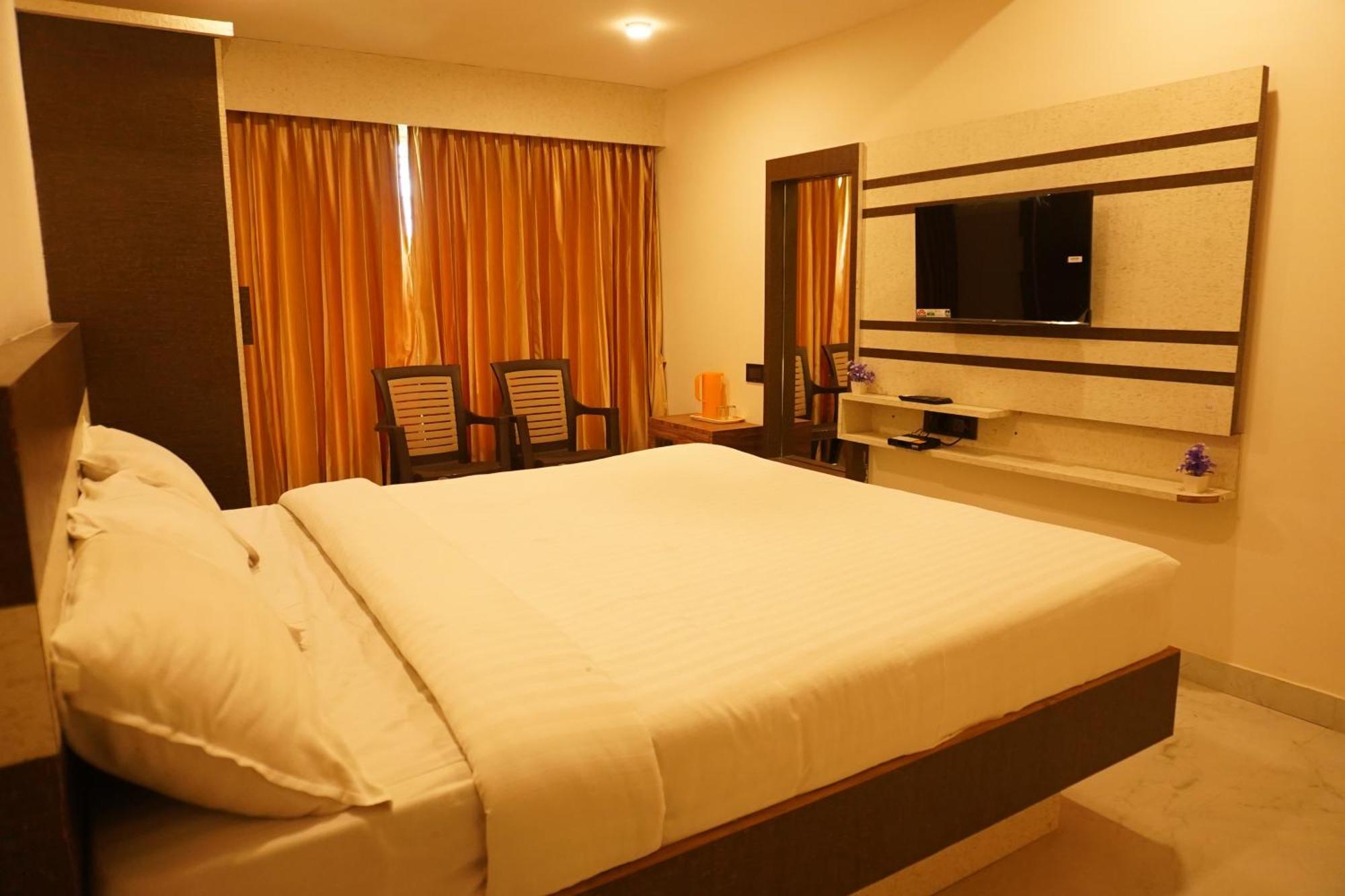 Shree Mantra Homestay Йеркод Экстерьер фото